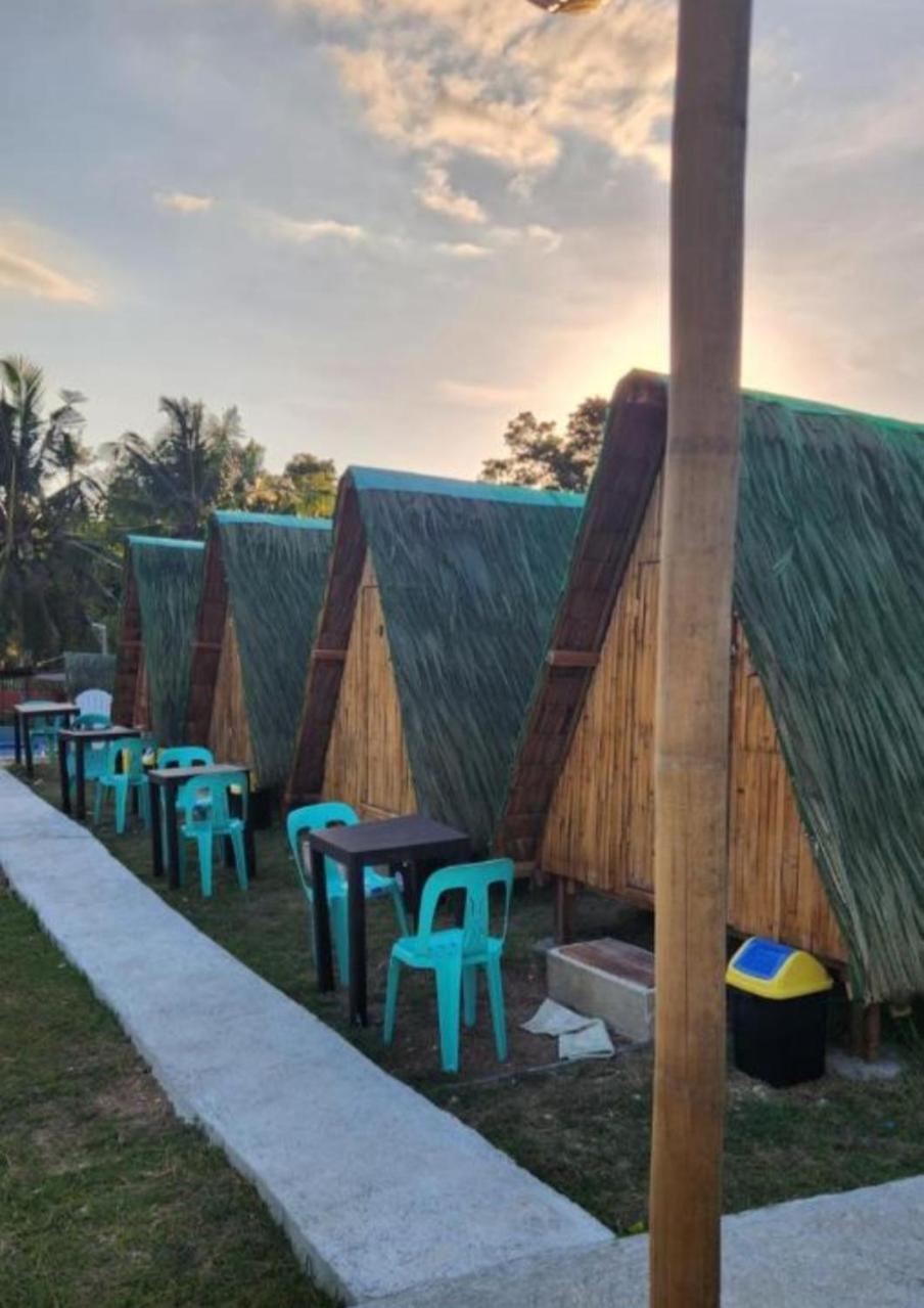 Nirvana Bamboo Houses & Dive Resort Moalboal Kültér fotó